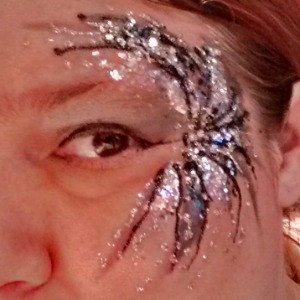 Glitter bar face design with black and silver glitter