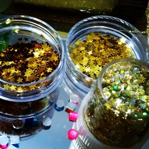 Glitter bar options include gold star sequins