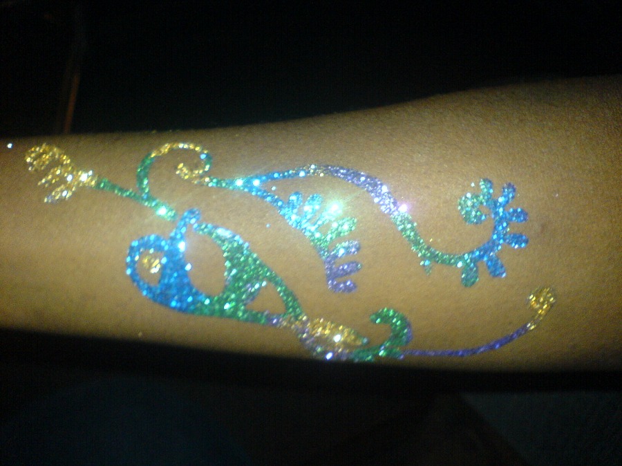 freehand drawn glitter tattoo celtic style bird freehand drawn glitter tattoo celtic style bird